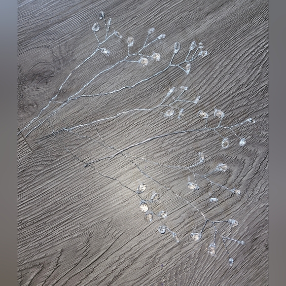 Artificial Roses - Picture 7 of 8